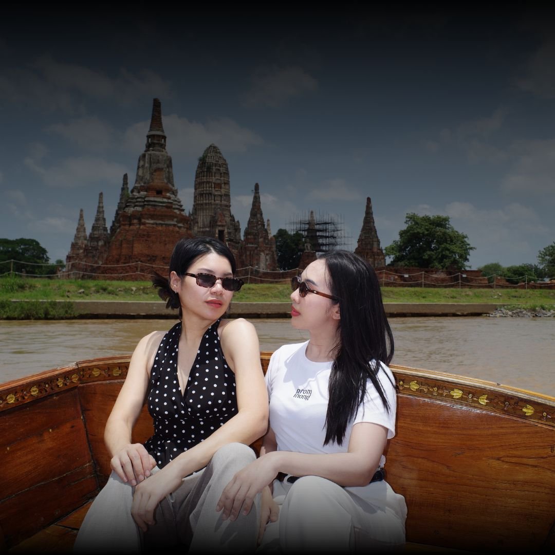 package ayutthaya shipyard ทริปล่องเรือถ่ายภาพวิวสวยในอยุธยา

ล่องเรืออยุธยาถ่ายรูปกับโบราณสถานและธรรมชาติ Ayutthaya river cruise with photo opportunities of temples and scenery

Tourists on Ayutthaya boat ride capturing photos of riverside views
